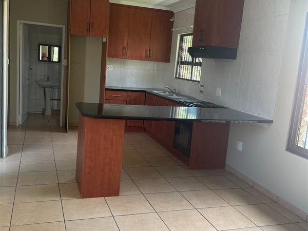 2 Bed Apartment in Southcrest