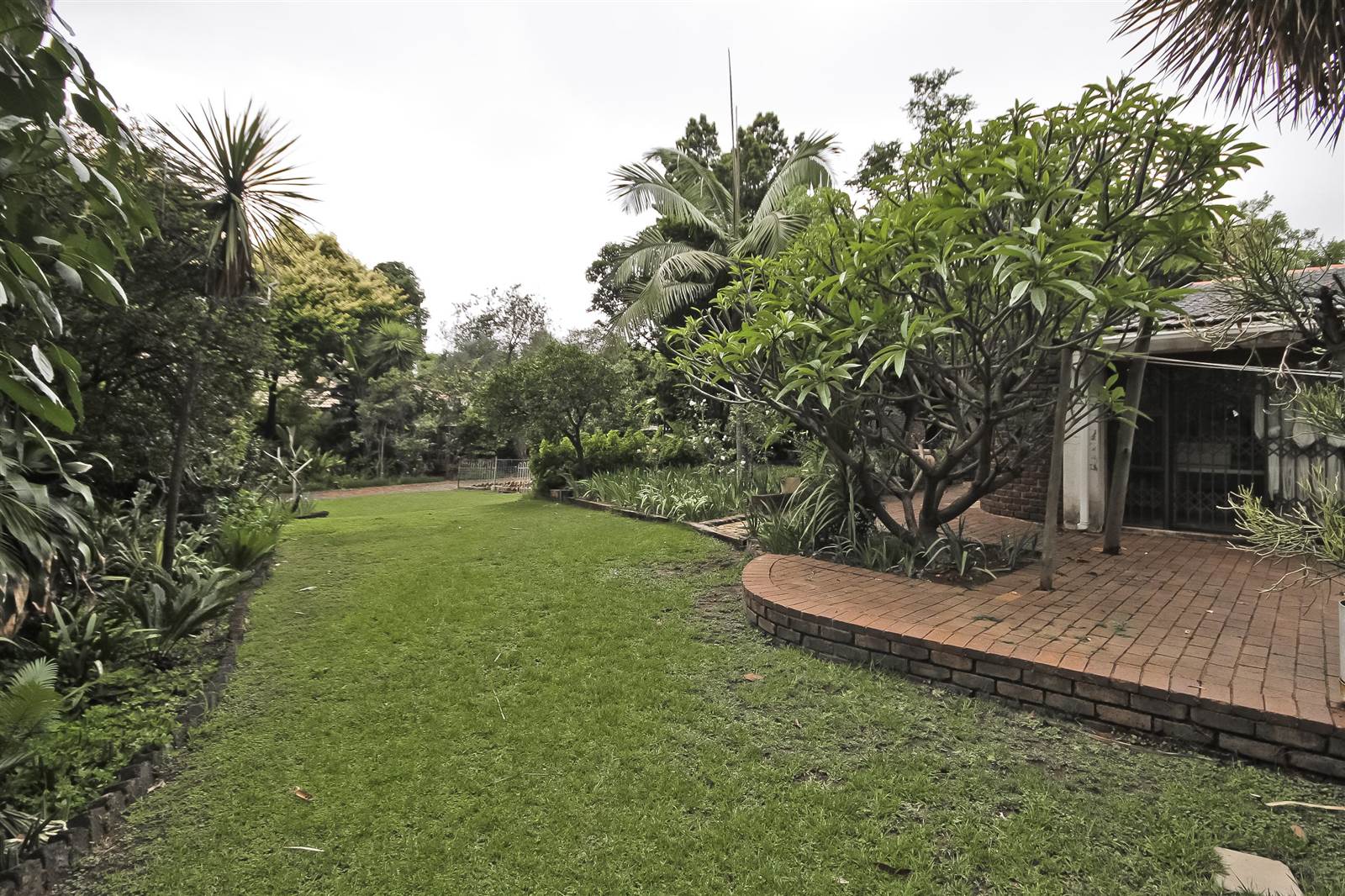 3000 m² Land available in Bryanston photo number 8