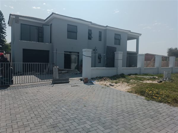 3 Bed Townhouse