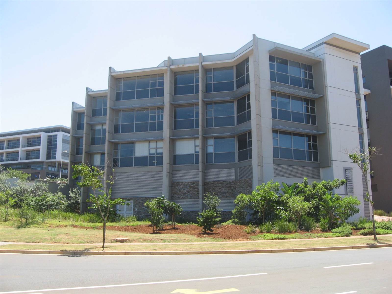 630  m² Office Space in Ridgeside photo number 2