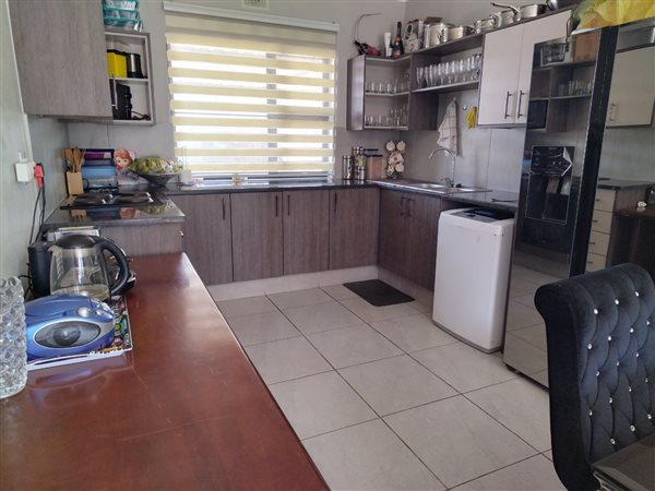 4 Bed House in Andeon AH
