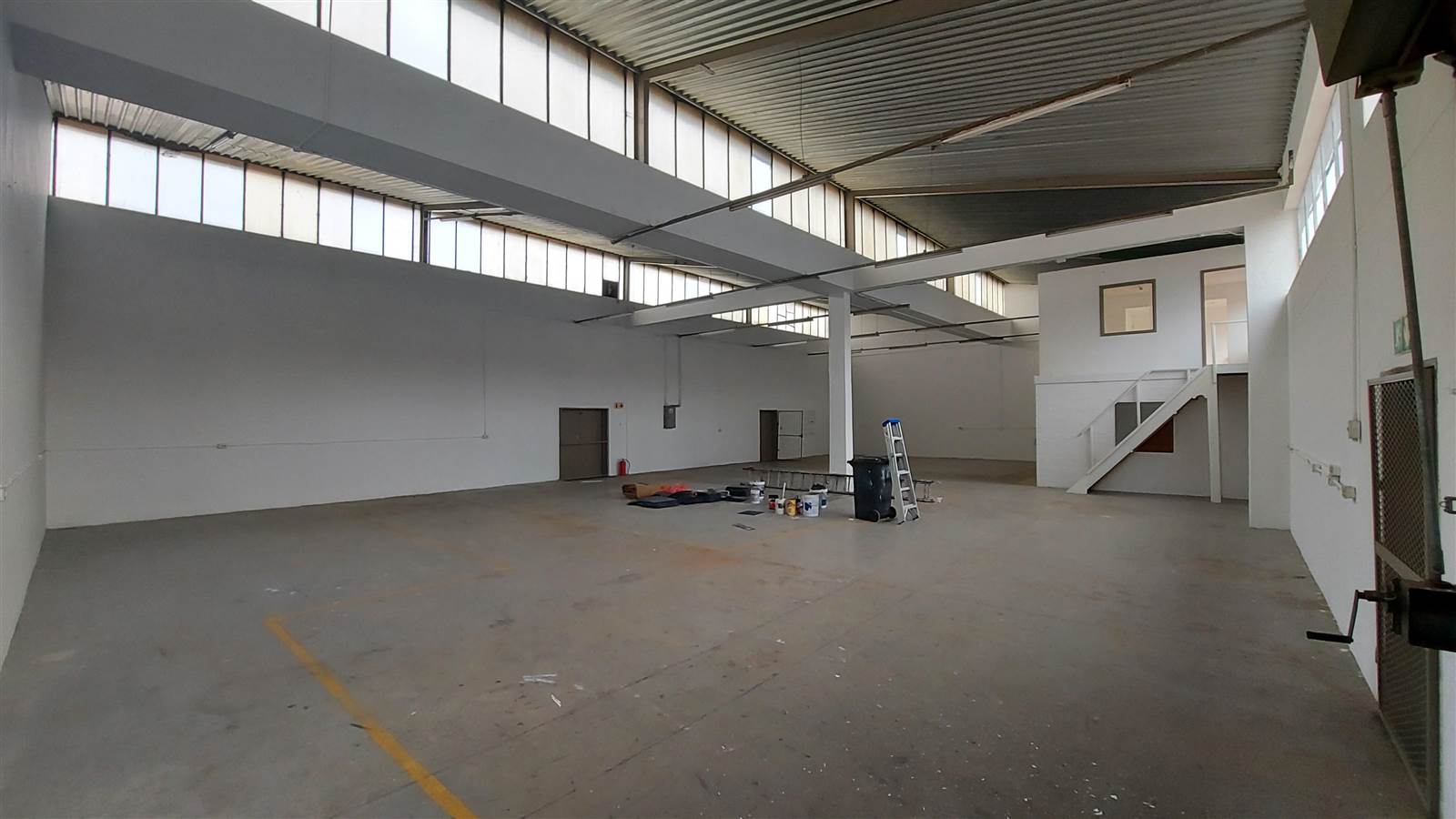 360  m² Industrial space in Maitland photo number 3