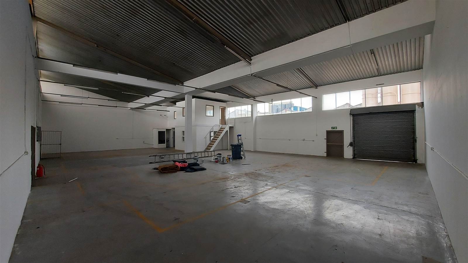 360  m² Industrial space in Maitland photo number 2