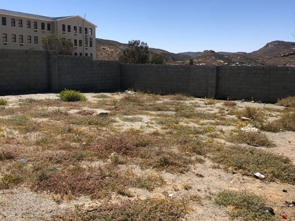 317 m² Land available in Springbok
