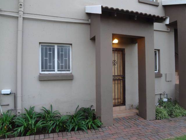 1 Bed Apartment in Edenvale photo number 12