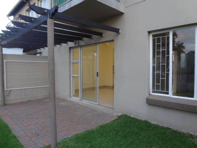 1 Bed Apartment in Edenvale photo number 10