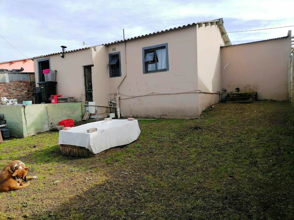 2 Bed House in Pacaltsdorp photo number 14