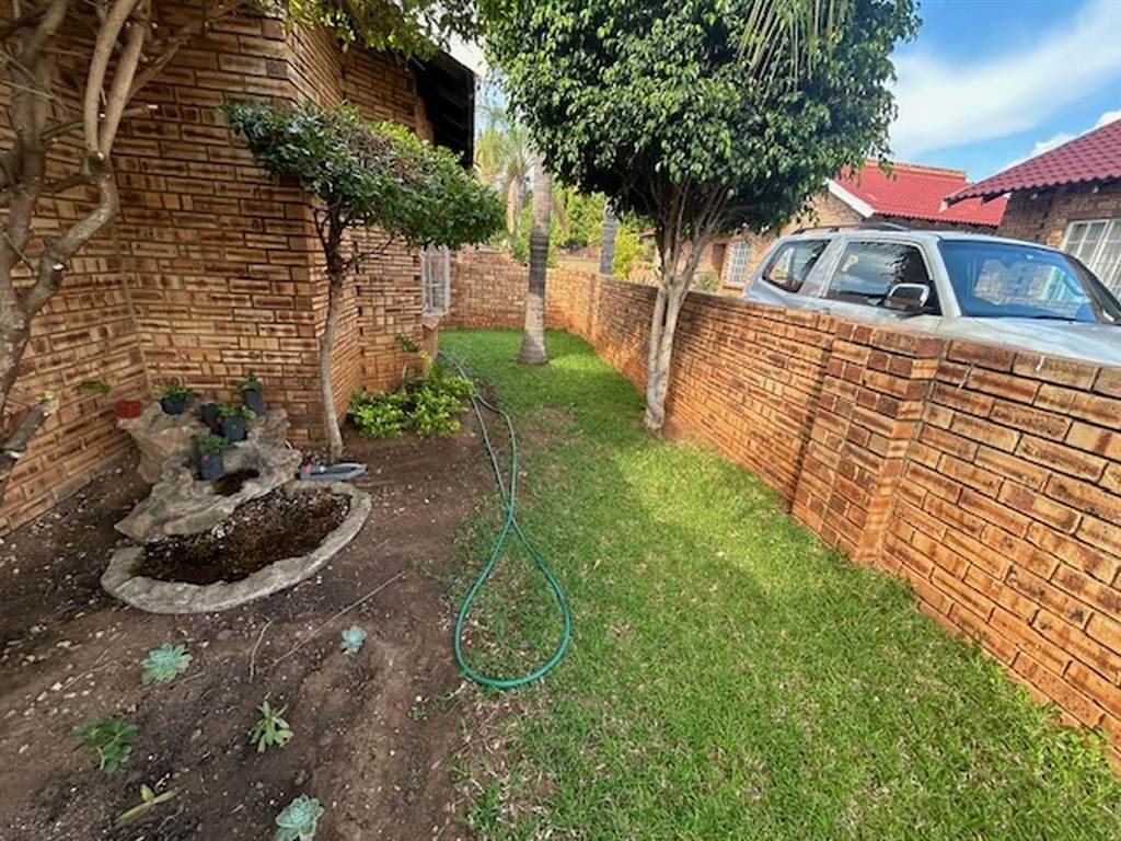 3 Bed Townhouse in Bo Dorp photo number 4