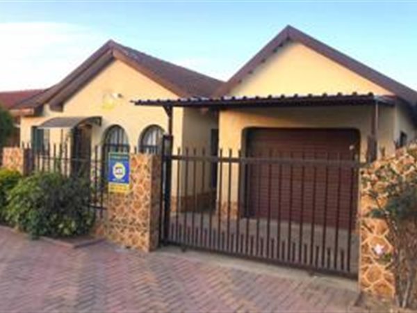 3 Bed House in African Jewel
