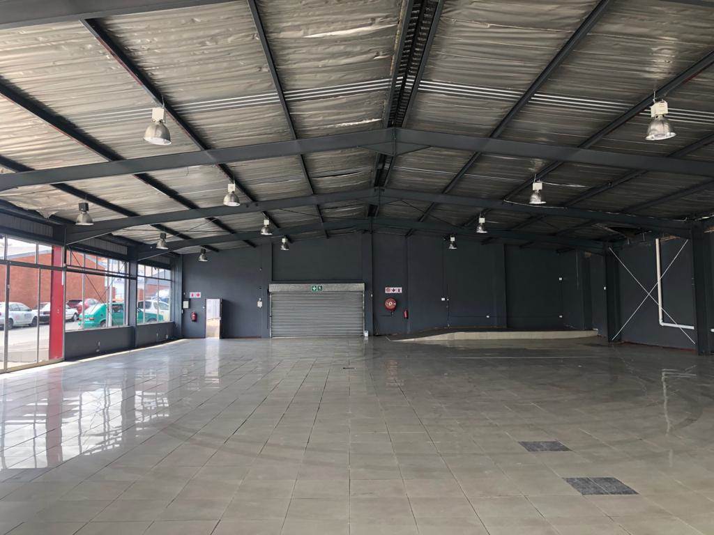 850  m² Retail Space in Pietermaritzburg Central photo number 3