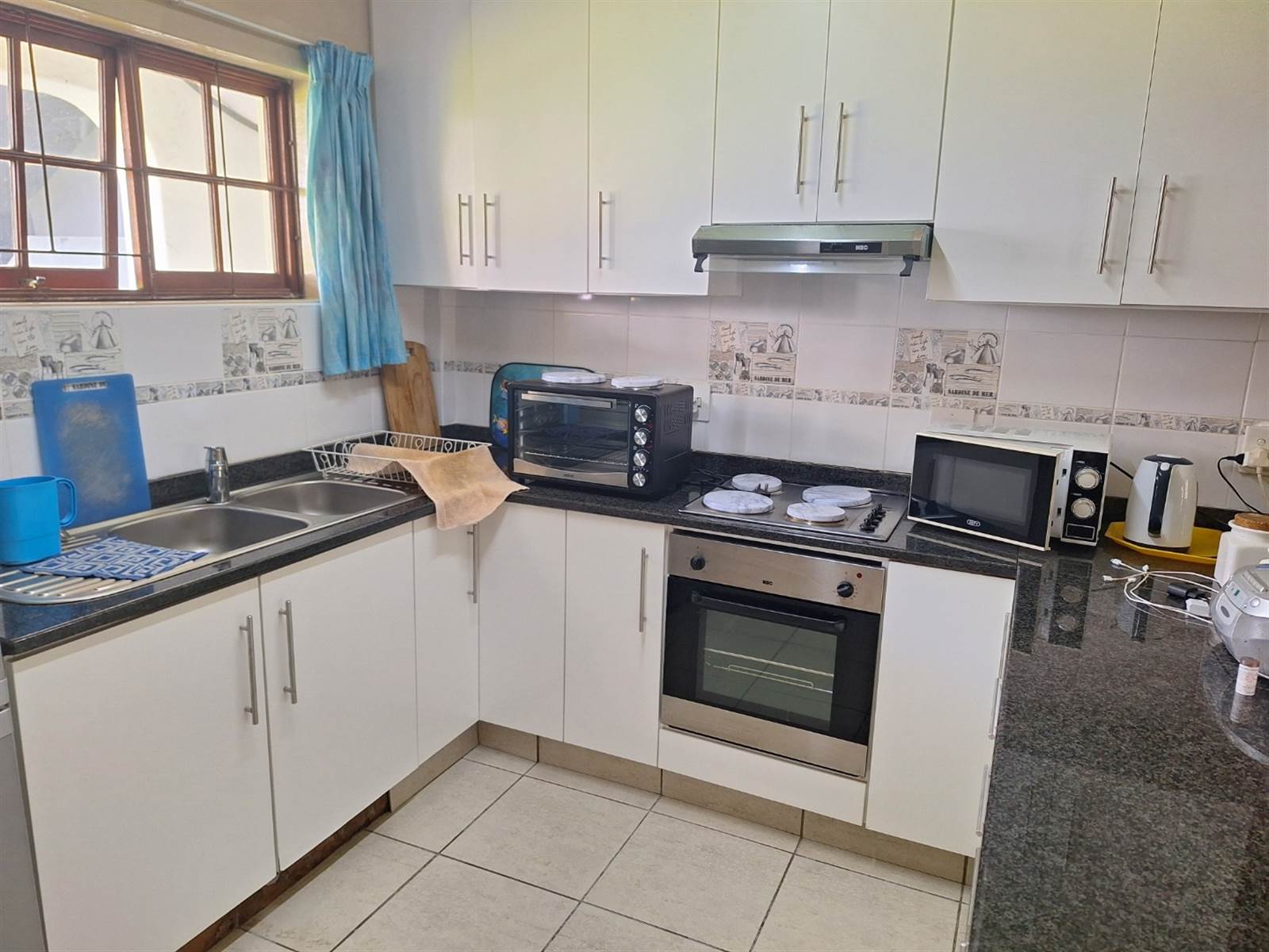 2 Bed Apartment in Umtentweni photo number 23