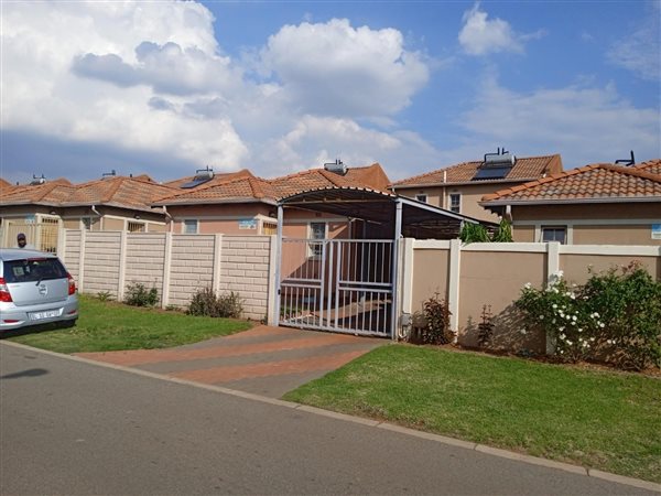 3 Bedroom House 3 Bedroom House