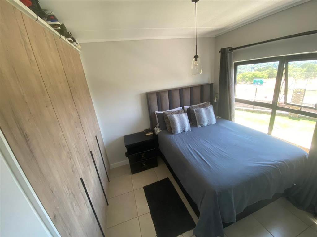 1 Bed House in Mooikloof Equestrian Estate photo number 14