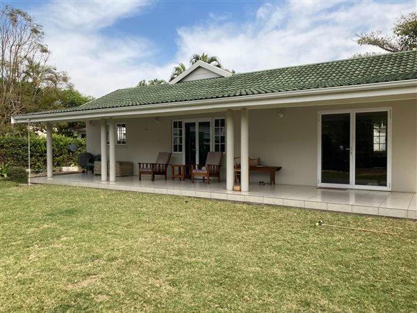 6 Bed House in Mt Edgecombe