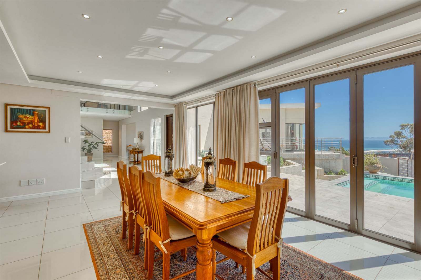 5 Bed House in Gordons Bay Central photo number 6