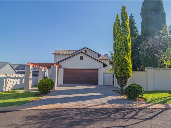 3 Bedroom House 3 Bedroom House