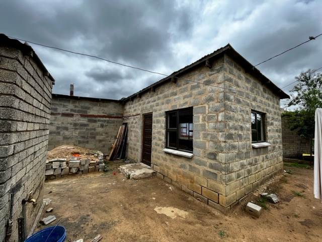 3 Bed House in Bohlokong photo number 16