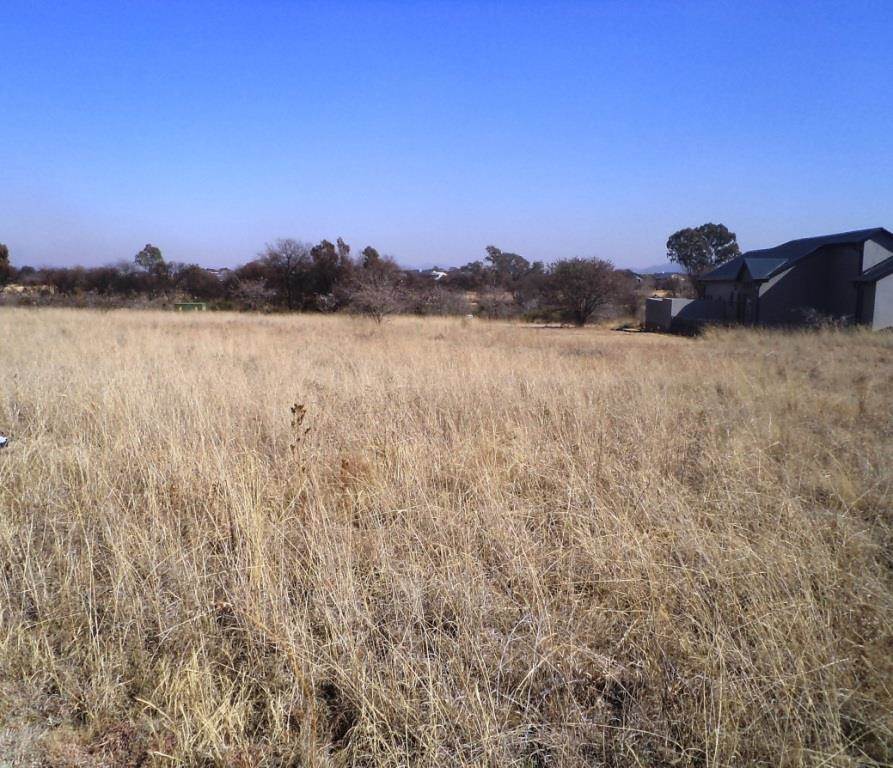 800 m² Land available in Parys Golf Estate photo number 3