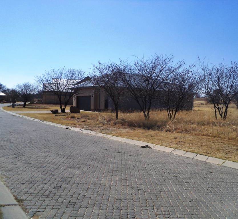 800 m² Land available in Parys Golf Estate photo number 6