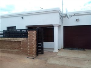 2 Bed House in Benoni AH