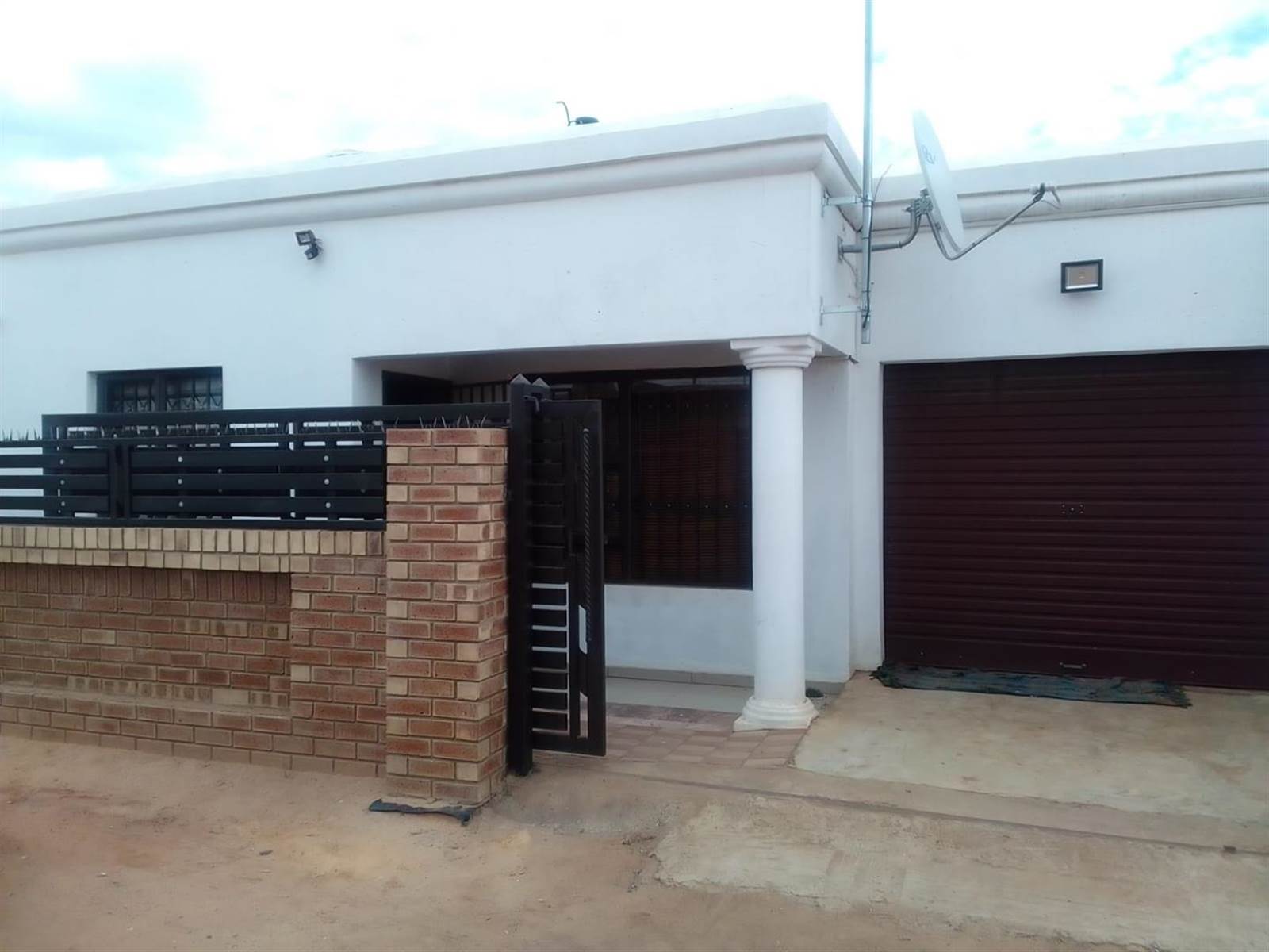 2 Bed House in Benoni AH photo number 1