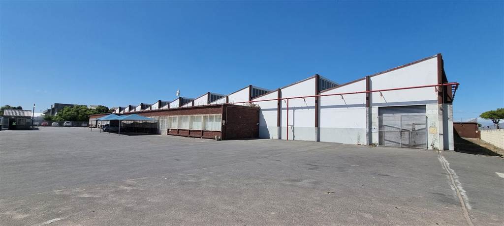 8215  m² Industrial space in Epping photo number 1
