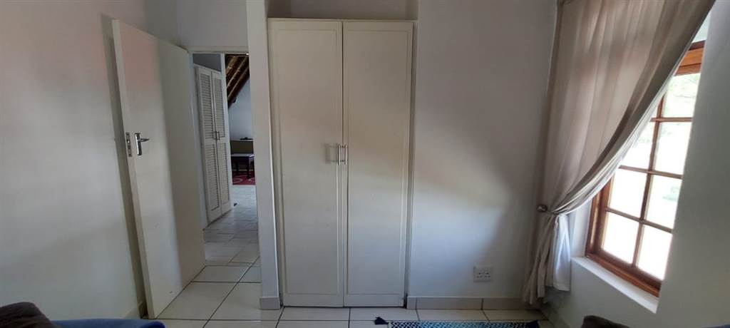 2 Bed Apartment in St Francis Bay photo number 6