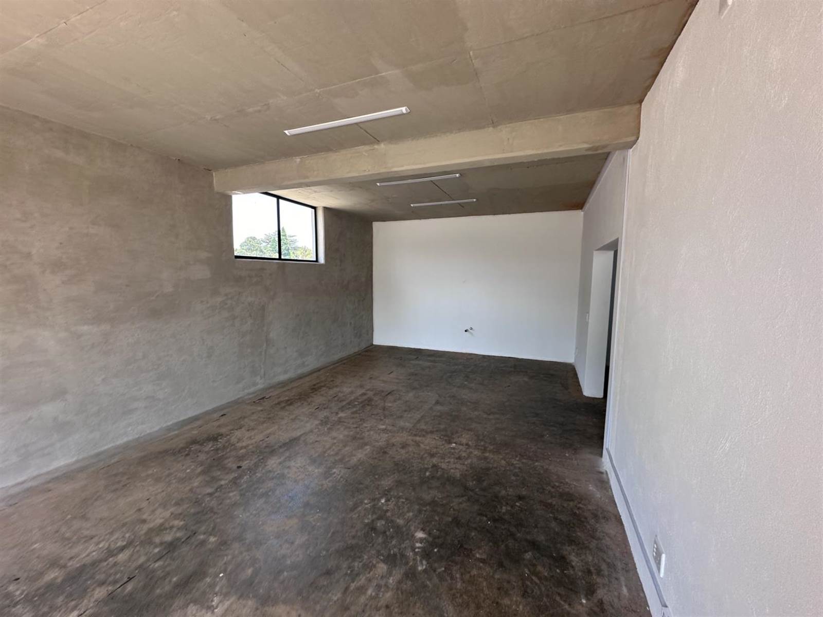 12  m² Office Space in Ashlea Gardens photo number 18