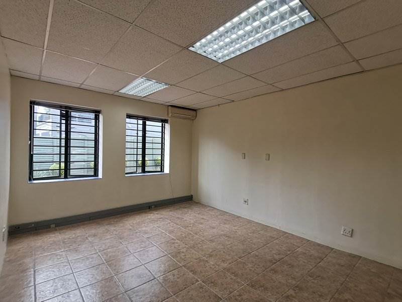 25  m² Office Space in Robin Acres photo number 7