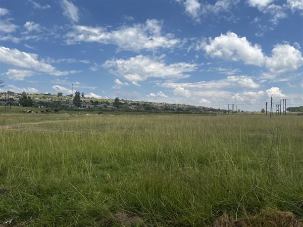 4 461 m² Land