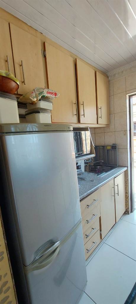3 Bed House in Mmabatho unit 13 photo number 9