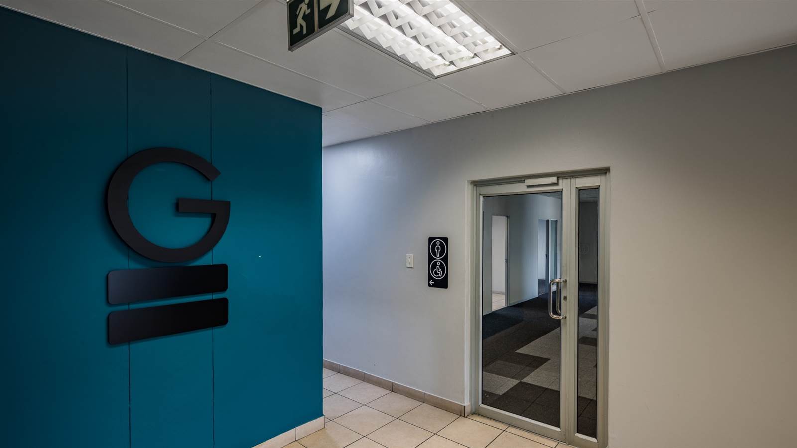 3000  m² Commercial space in Sunninghill photo number 16