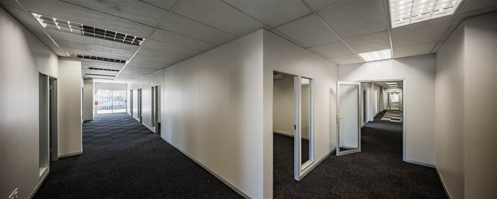 3000  m² Commercial space in Sunninghill photo number 9