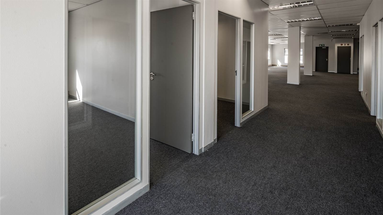 3000  m² Commercial space in Sunninghill photo number 12