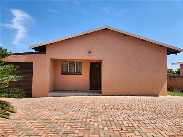 3 Bedroom House 3 Bedroom House