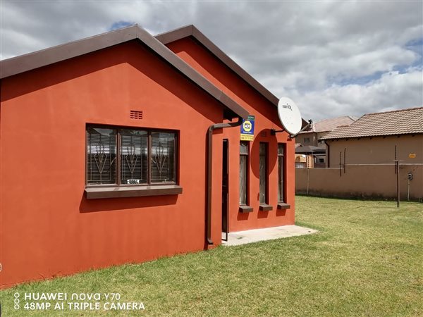 2 Bedroom House 2 Bedroom House
