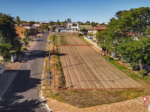 739 m² Land available in Jamestown