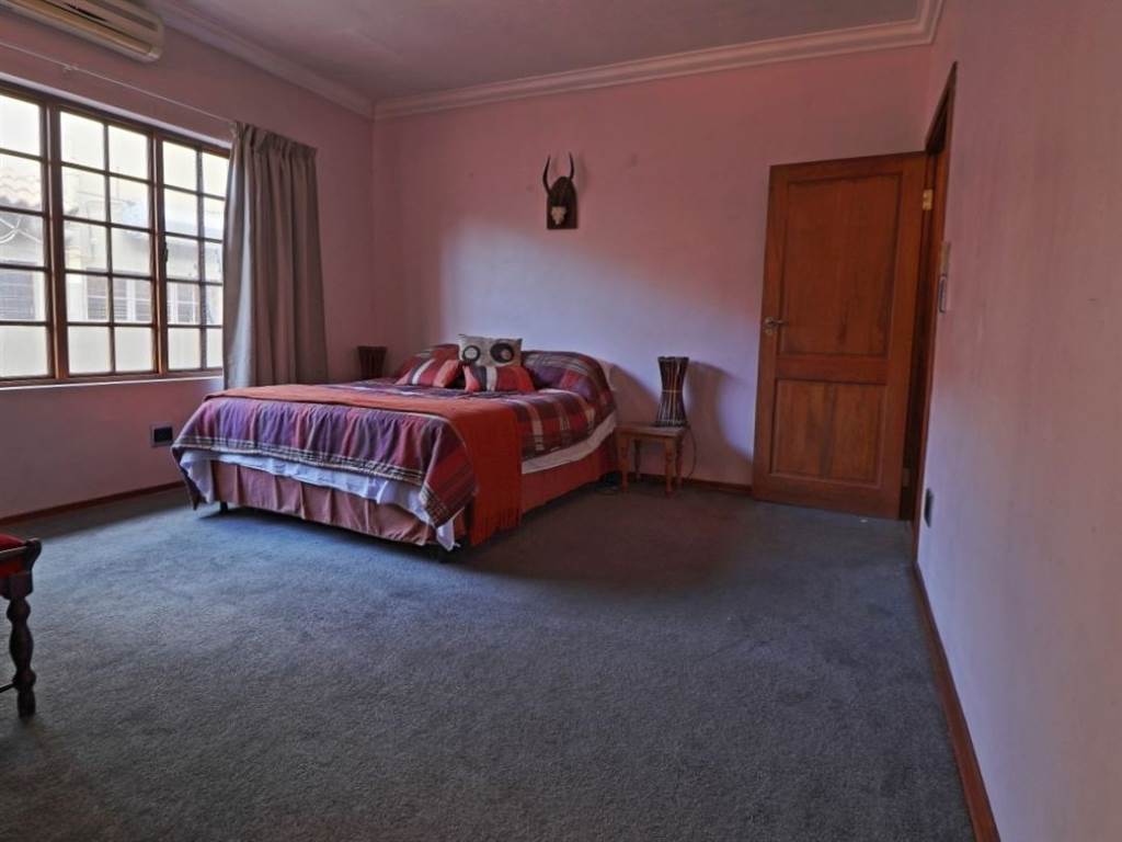 4 Bed House in Malelane photo number 22