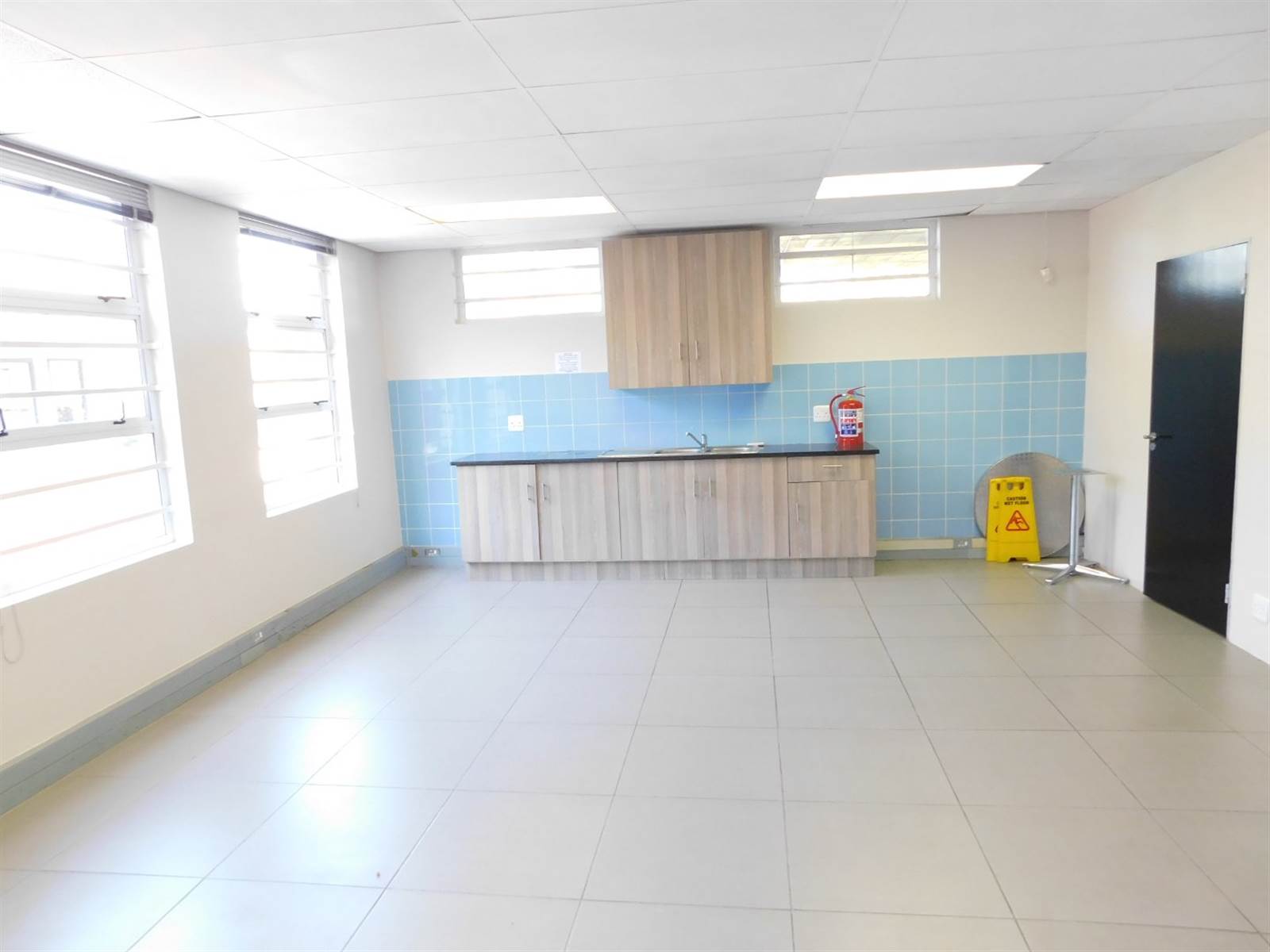 519  m² Office Space in Randburg Central photo number 13
