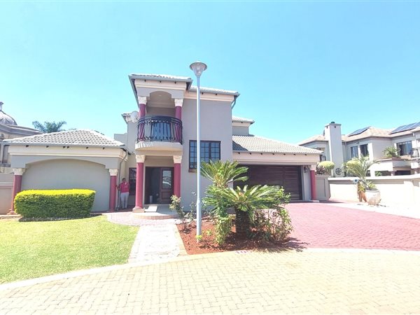 3 Bed House in Rose Acres Estate