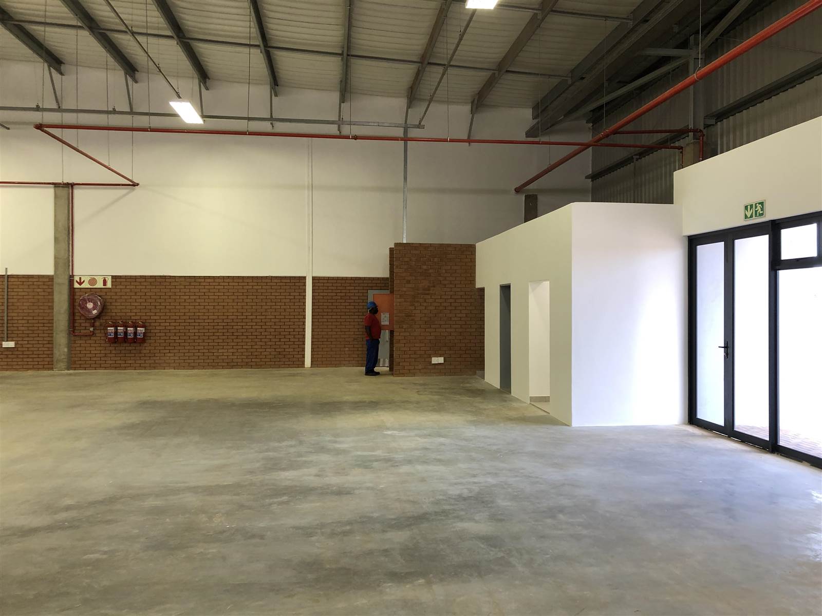 868  m² Industrial space in Clayville East photo number 24