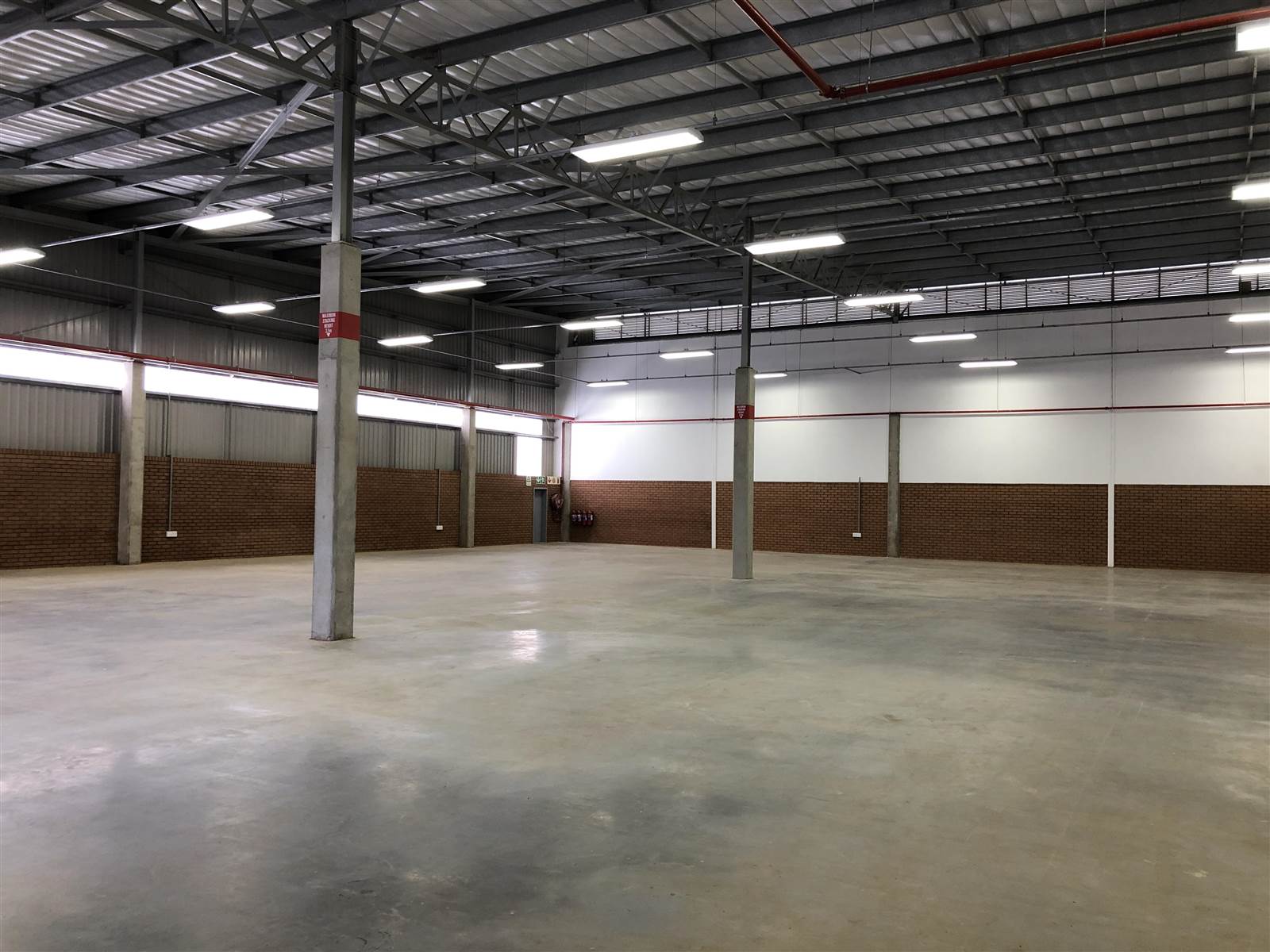 868  m² Industrial space in Clayville East photo number 6