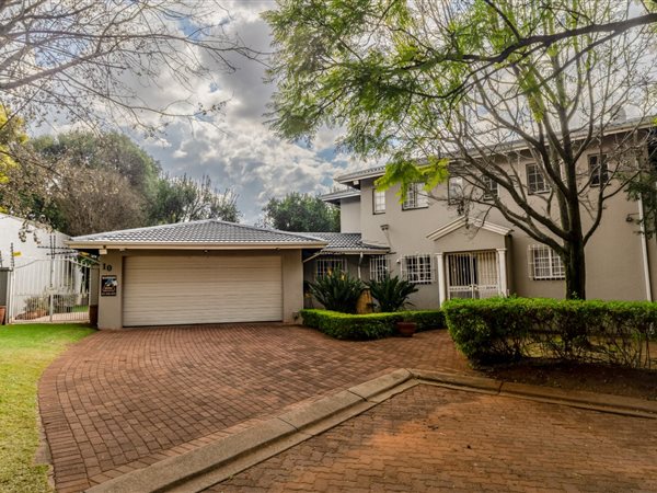 3 Bedroom House 3 Bedroom House