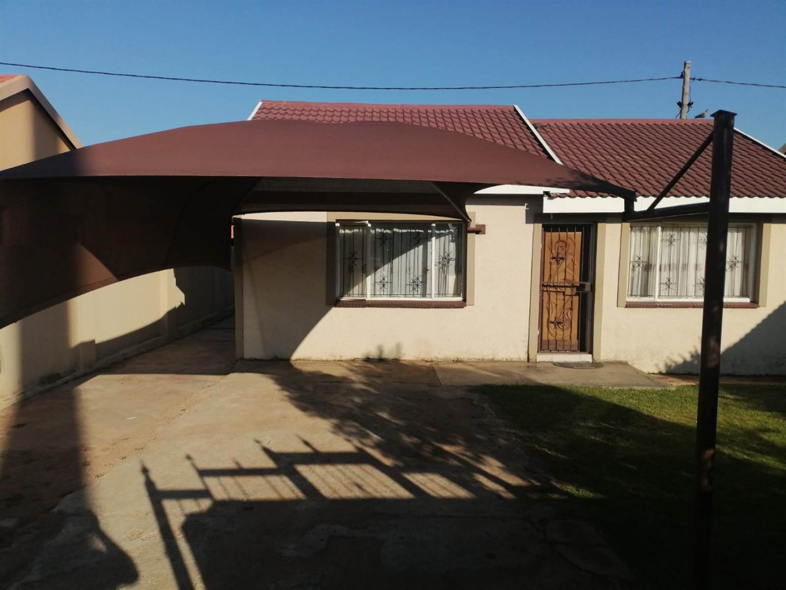 2 Bed House in Lethlabile photo number 15