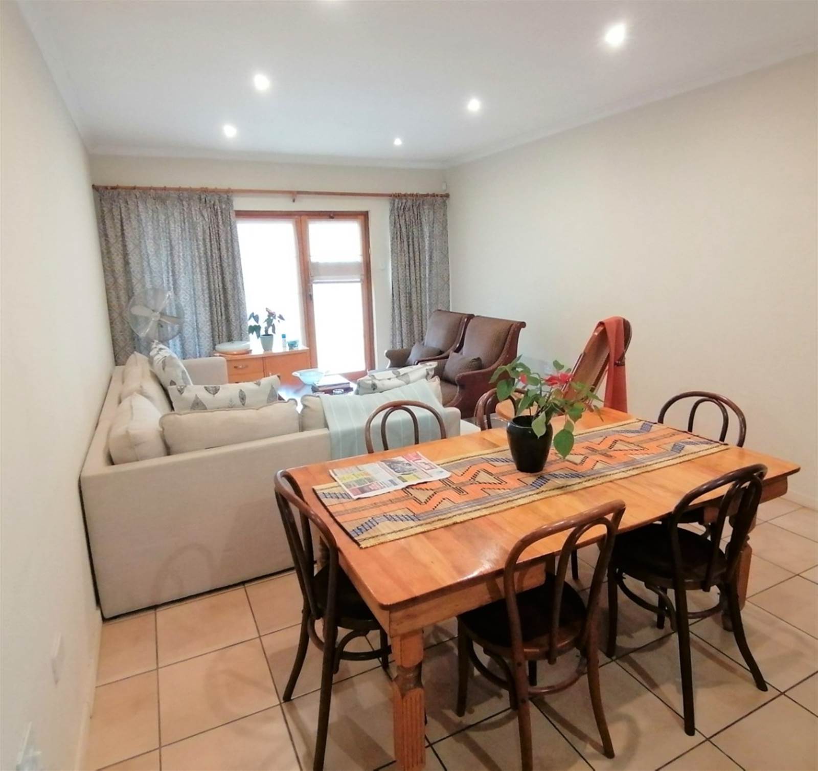 3 Bed Townhouse in Howick photo number 9