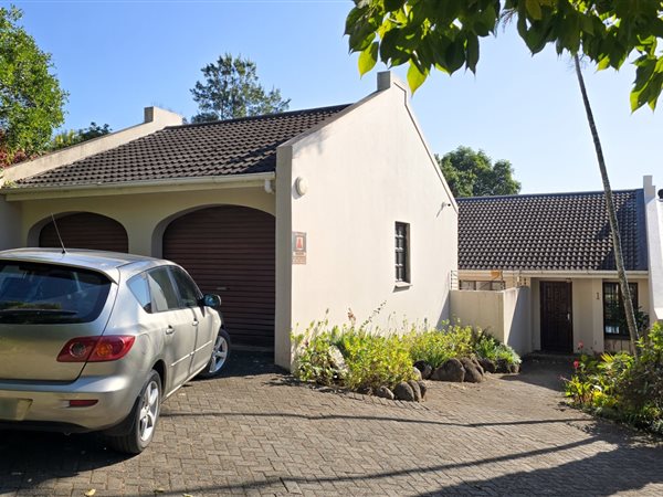 3 Bedroom Townhouse 3 Bedroom Townhouse