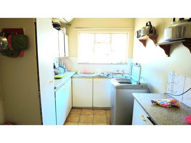 2 Bed Apartment in Southernwood photo number 15