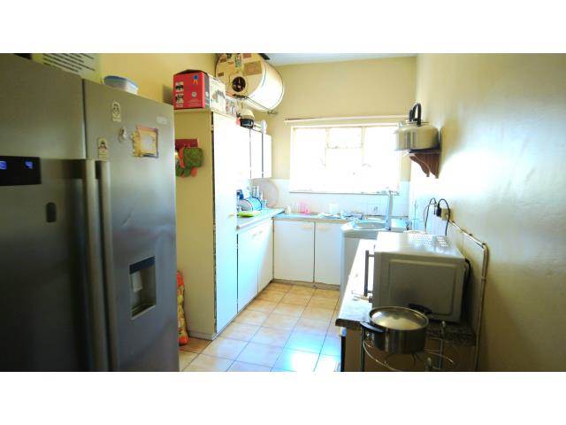 2 Bed Apartment in Southernwood photo number 14