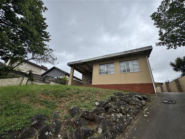 3 Bedroom House 3 Bedroom House