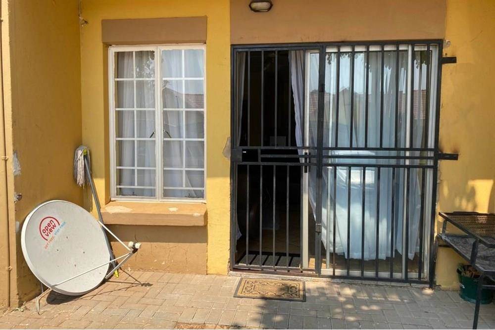 2 Bed Apartment in Eldorette photo number 12